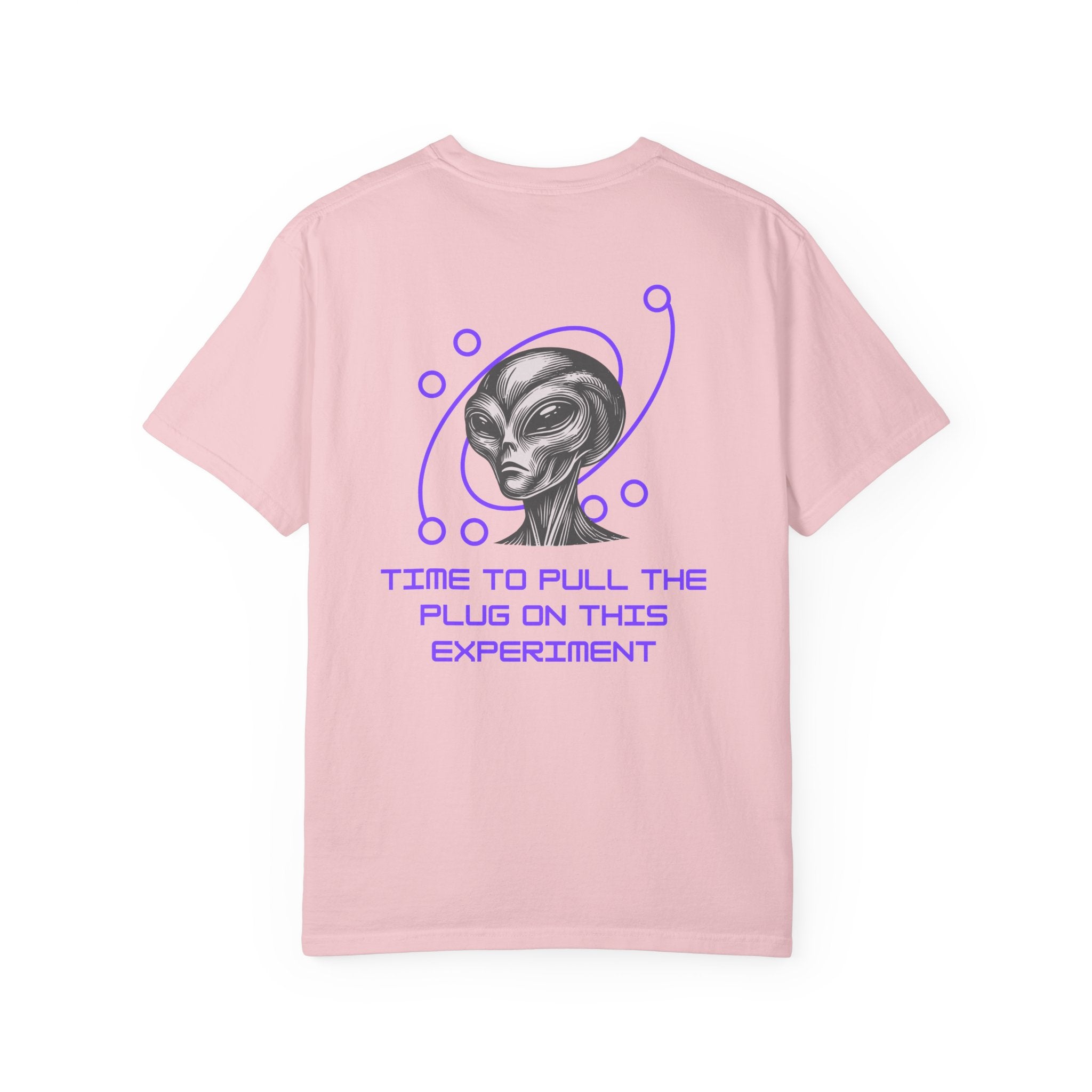 'Time to Pull the Plug on This Experiment' Alien Graphic Tee